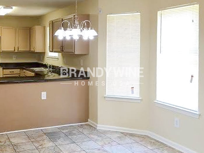 Building Photo - 6749 Pole Creek Dr