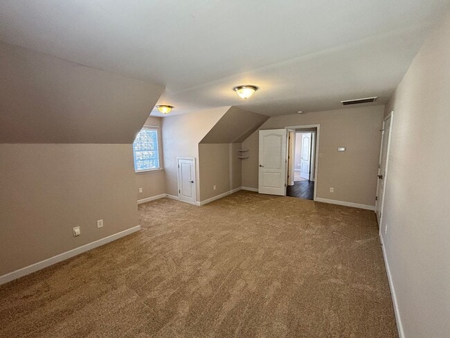 Building Photo - Stunning 5-Bedroom House near Stallings with Fenced in Yard