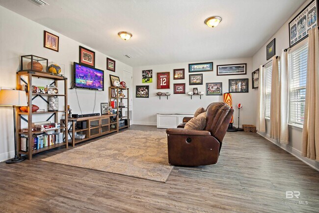 Building Photo - 24341 Alydar Lp