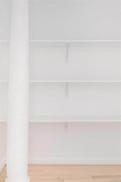 Building Photo - 155 S River St