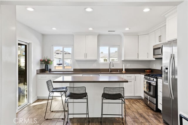 Building Photo - 630 Indianapolis Ave