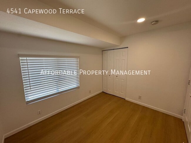 Building Photo - 4541 Capewood Terrace