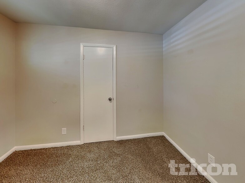 Building Photo - 1120 Beldon Way
