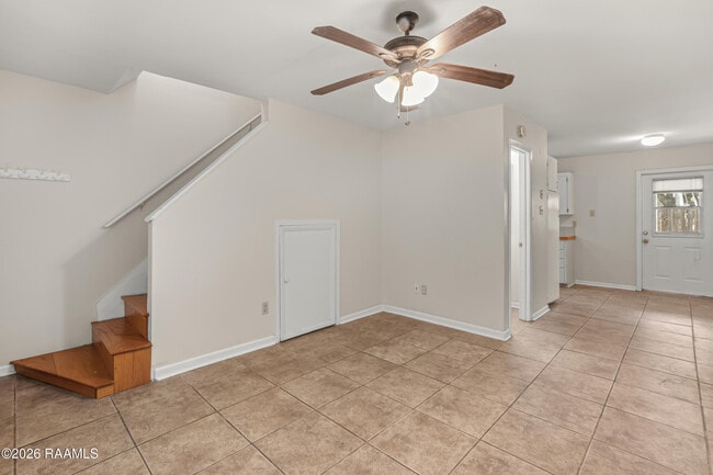 Building Photo - 115 Woodworth Ln