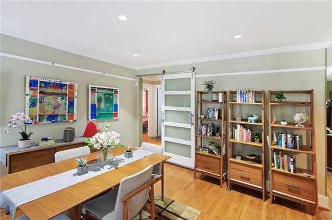 Building Photo - 149 Ponce De Leon Ct