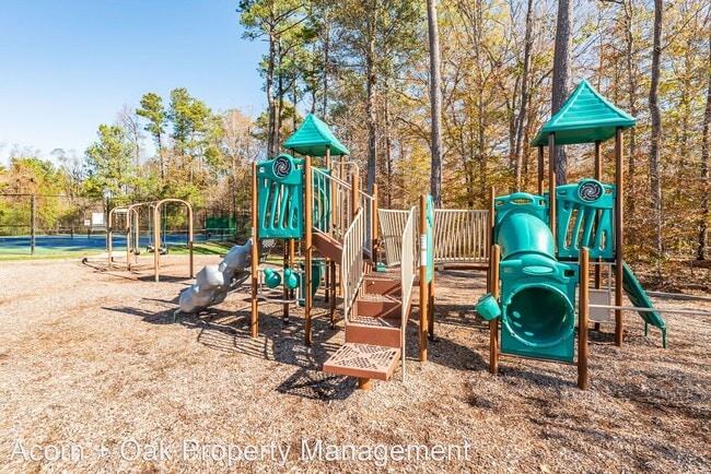 Building Photo - 4 br, 2.5 bath House - 5 Beech Slope Way