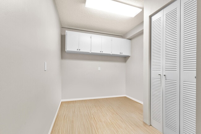 Building Photo - 1501 Marina Isle Way