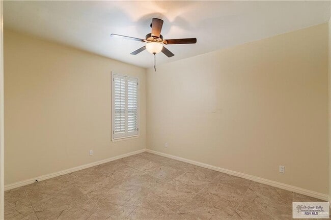 Building Photo - 2014 Thacker Ln