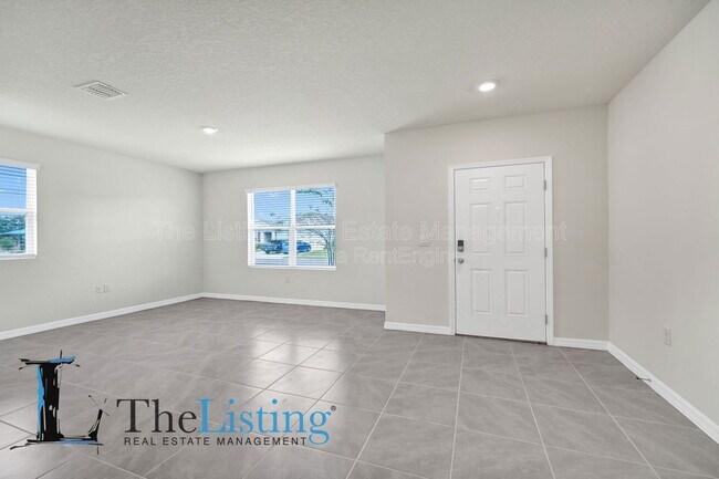 Building Photo - 5650 Anders Wy