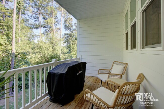 Building Photo - 5208 New Palm Ct