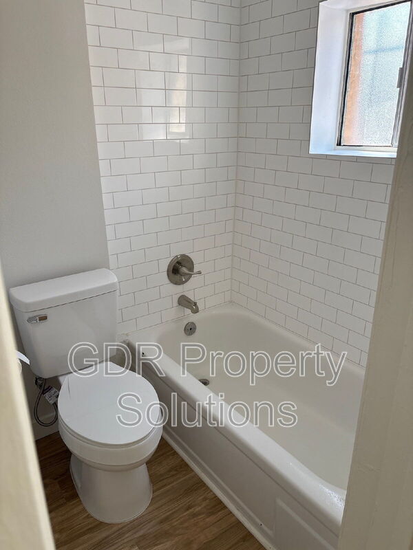Building Photo - 1715 Griegos Rd NW