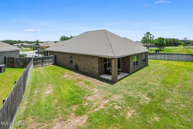 Building Photo - OCEAN SPRINGS SCHOOL DISTRICT -  Gorgeous ...