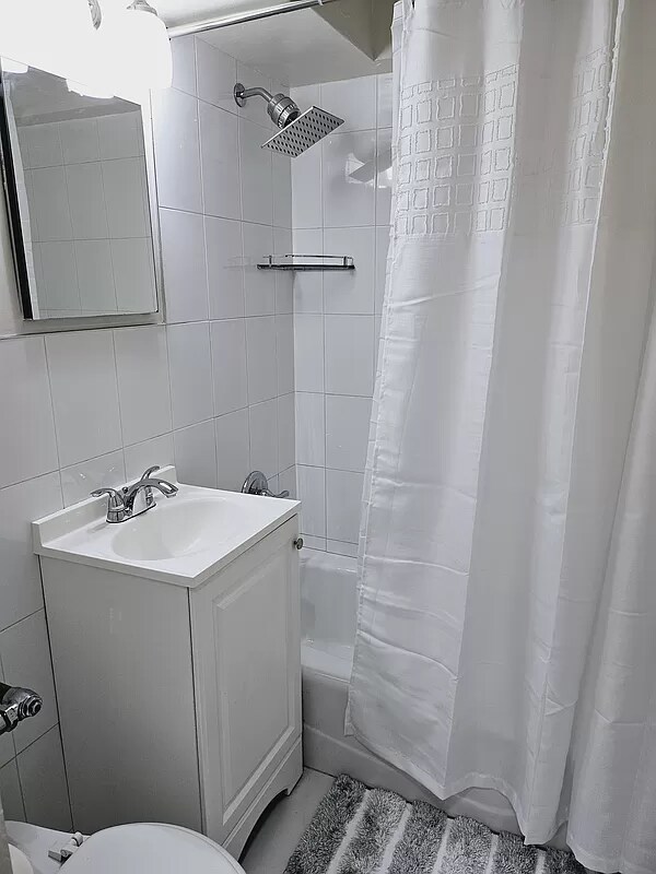 Building Photo - 345 W 145th St