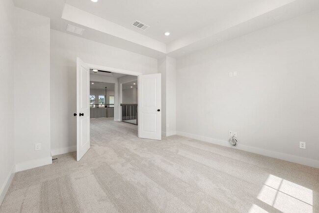 Building Photo - 1222 Crown Frst Dr