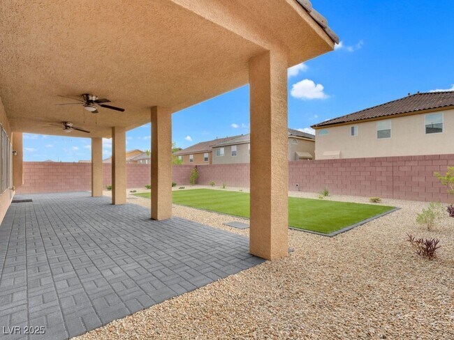 Building Photo - 6465 Grande River Ct