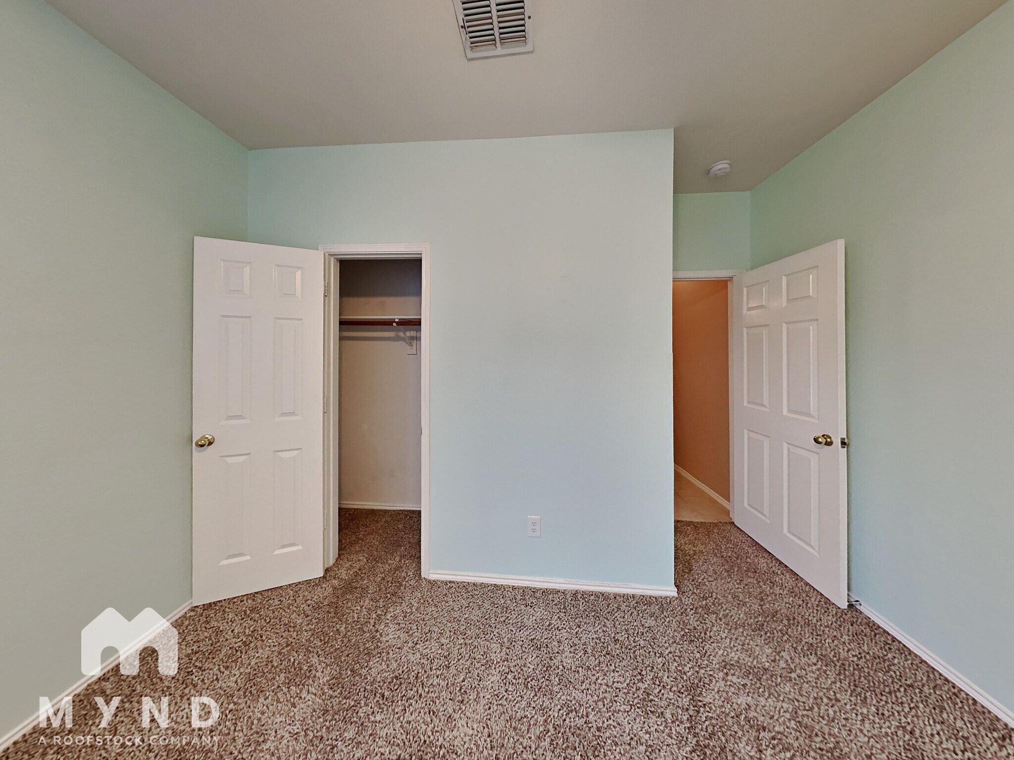 Building Photo - 3125 Paradise Valley Dr