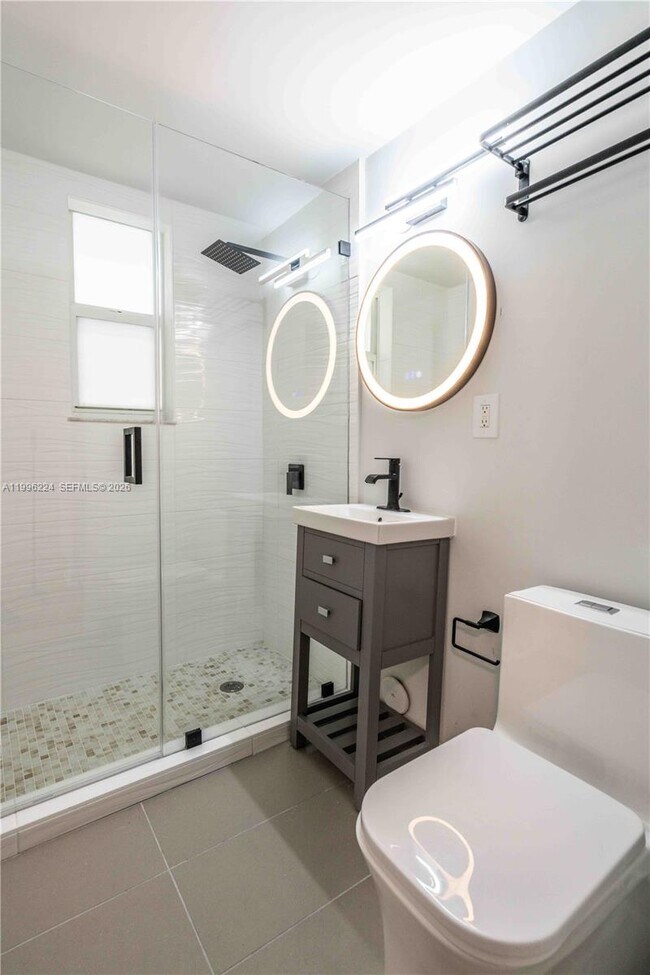 Building Photo - 920 Pennsylvania Ave