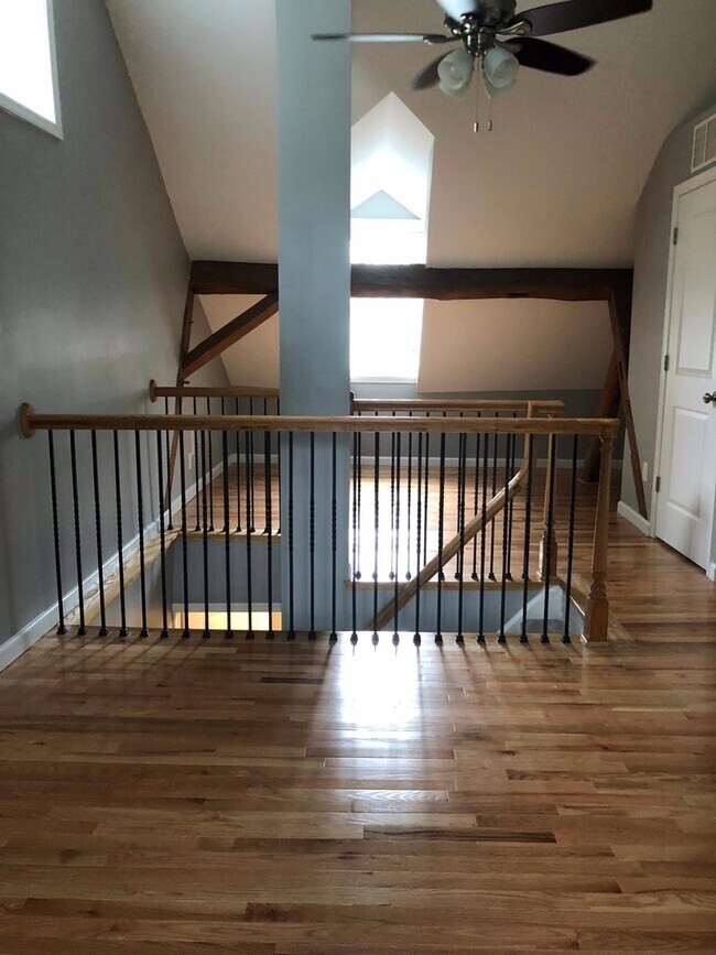 Building Photo - 3-Bedroom Home in Emmaus