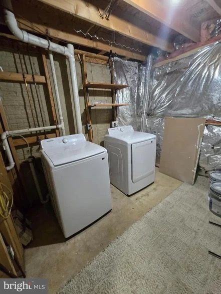 Building Photo - 25415 Morse Dr