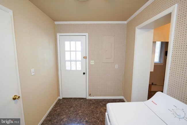 Building Photo - 1306 Frederick Ave