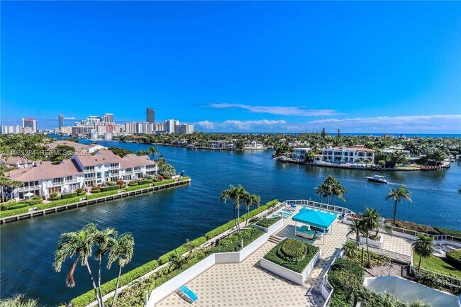 Building Photo - 3801 NE 207th St