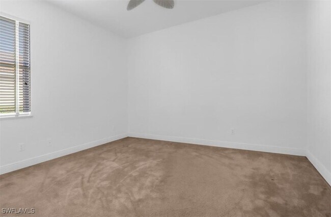 Building Photo - 14077 Lavante Ct