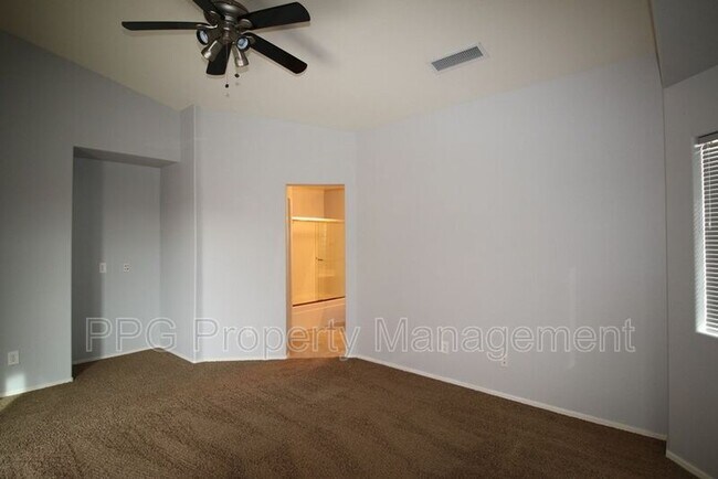 Building Photo - 25849 W St Kateri Dr