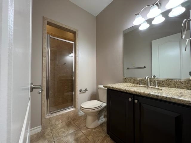 Building Photo - 707 St James Dr