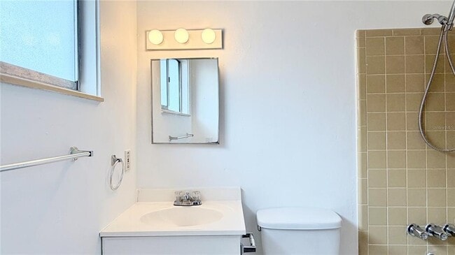 Building Photo - 302 Soldier Sq