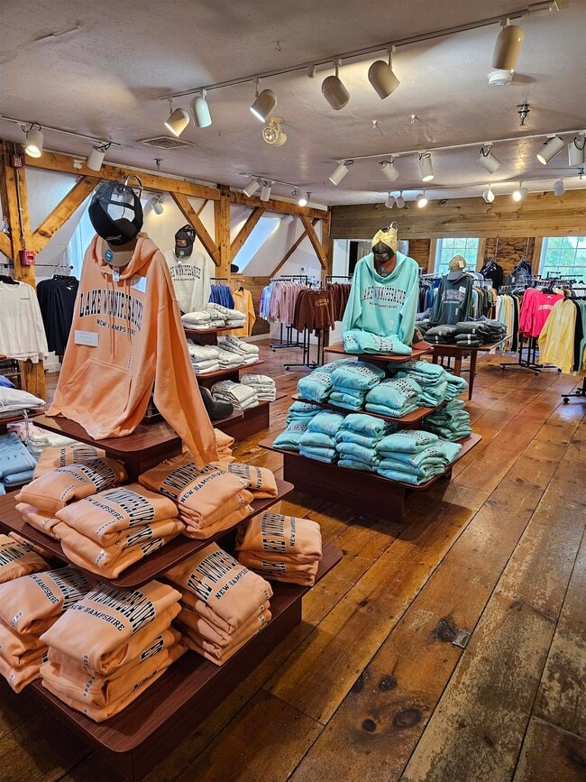 Building Photo - 312 Daniel Webster Hwy