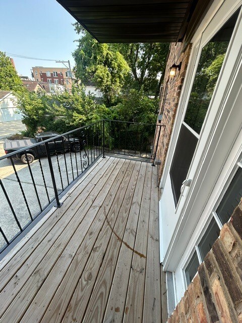 Building Photo - 316 Marengo Ave