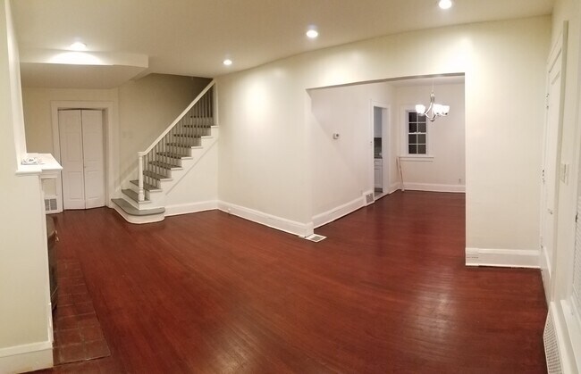 Building Photo - 3568 Blanche Ave