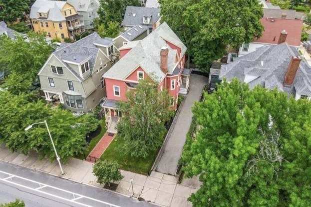 Building Photo - 1529 Cambridge St