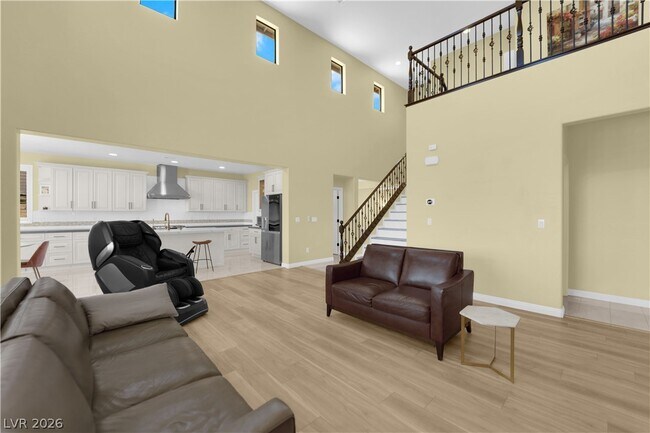 Building Photo - 608 Highland Bluff Way