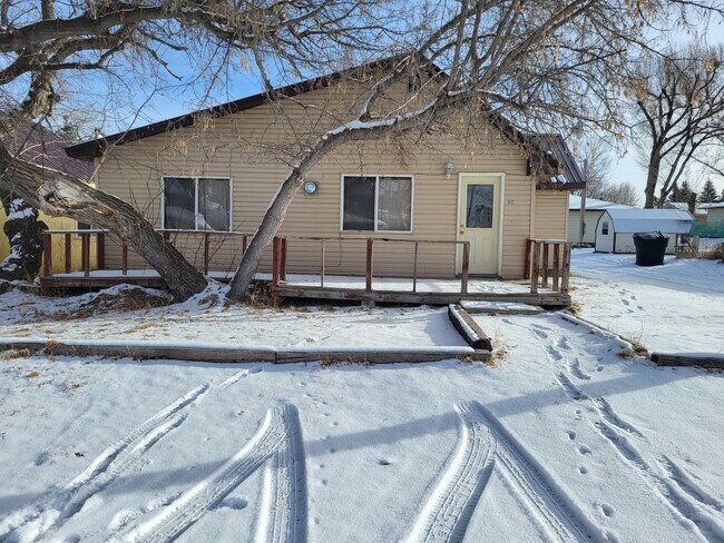 Primary Photo - 612 S 3rd St