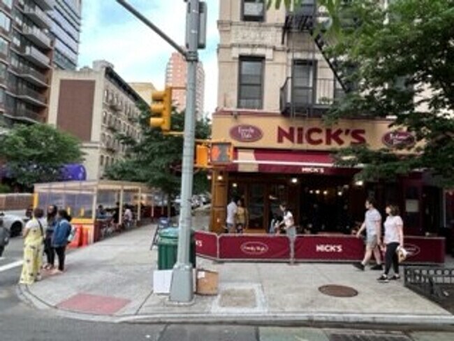 Building Photo - 1789 1st Ave