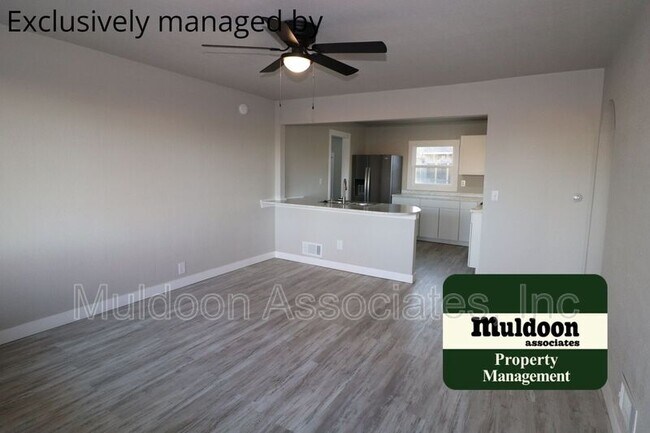 Building Photo - 2829 2nd Ave