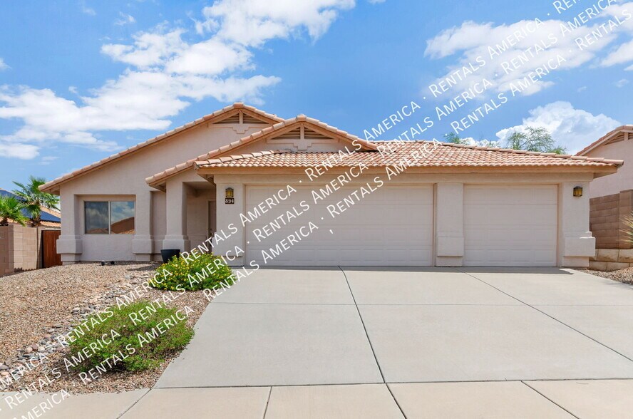 Building Photo - 894 N Sugar Maple Pl
