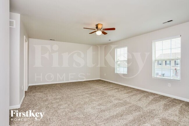 Building Photo - 188 Fox Creek Dr