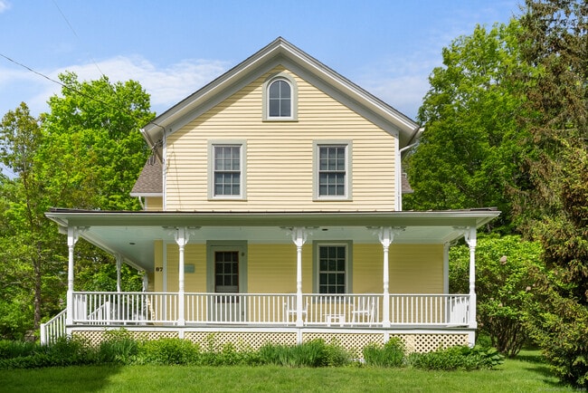 Building Photo - 87 Cathole Rd