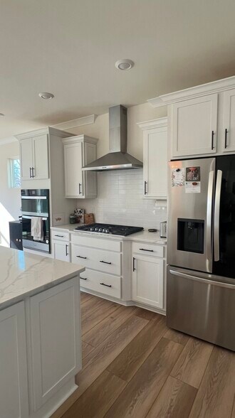 Building Photo - 2117 Seneca Dr
