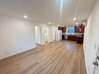 Building Photo - Phillips Lane