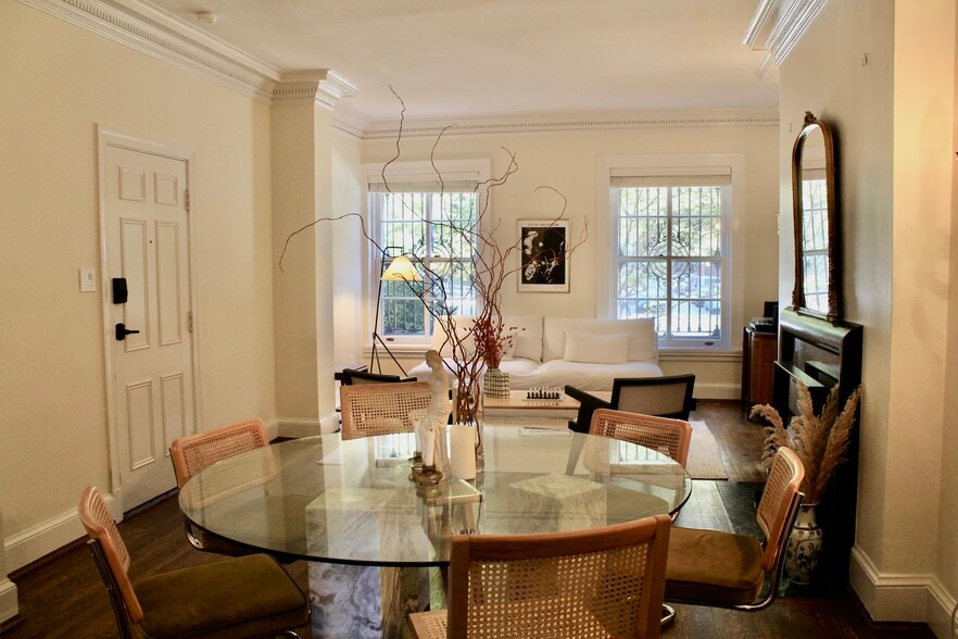 Building Photo - 1728 New Hampshire Ave NW