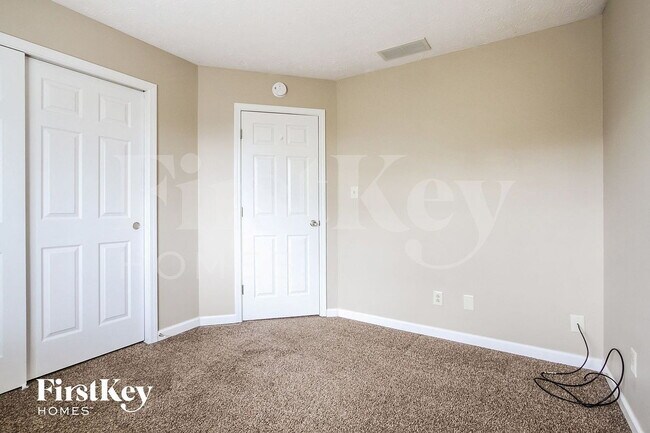 Building Photo - Single Family Home