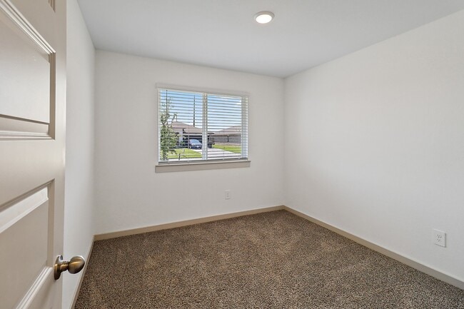 Building Photo - 14819 Cold Water Dr