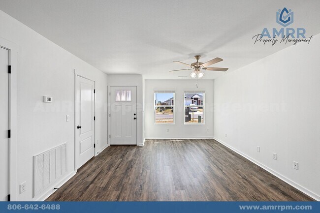 Building Photo - Beautiful 3-Bedroom House – A Place to Call Home!