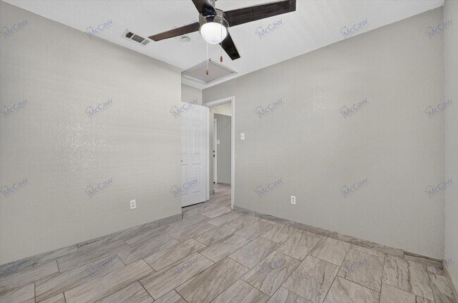 Building Photo - 5304 Carol Ave