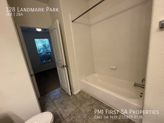 Building Photo - 128 Landmark Park