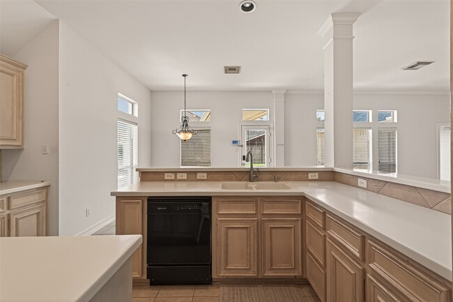 Building Photo - 2007 Baycliff Ct