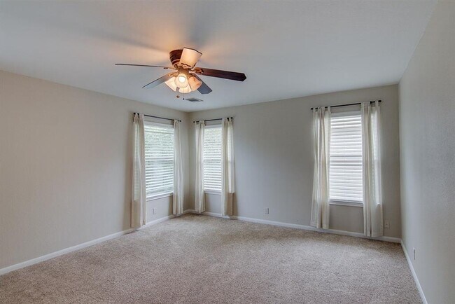 Building Photo - 3953 Canyon Glen Cir